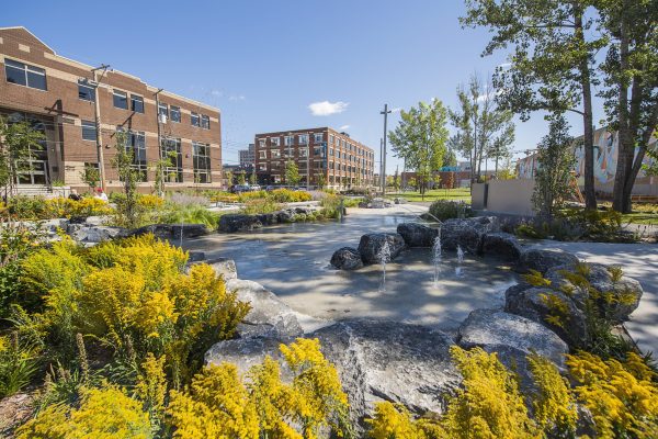 CANUE | Webinaire 8 : Gestion des eaux pluviales grâce aux parcs-éponges à Montréal Image Name 