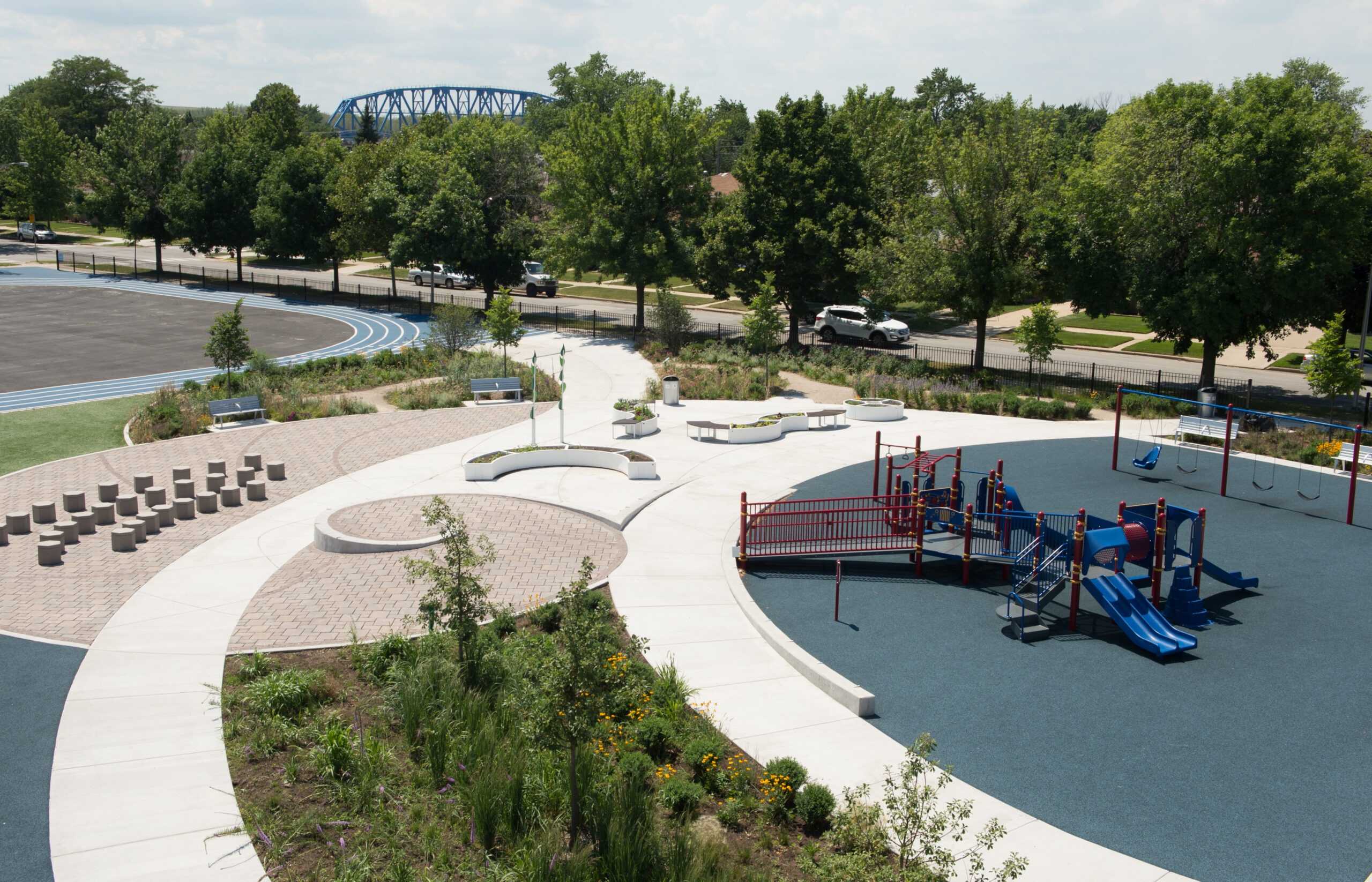 CANUE | Greening Underserved Schools while Preventing Floods in ChicagoGrissom After